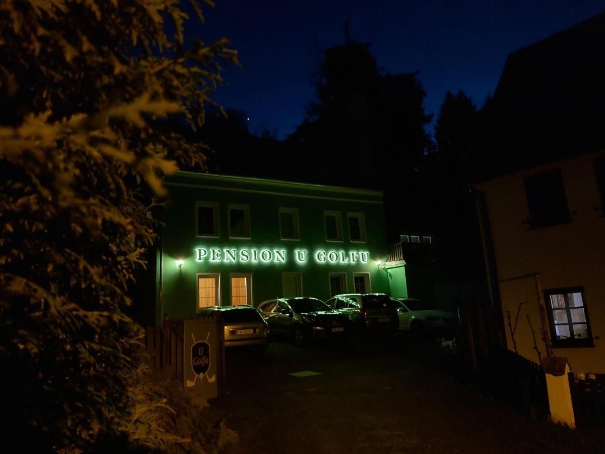 Pension U Golfu Cihelny Karlovy Vary Extérieur photo
