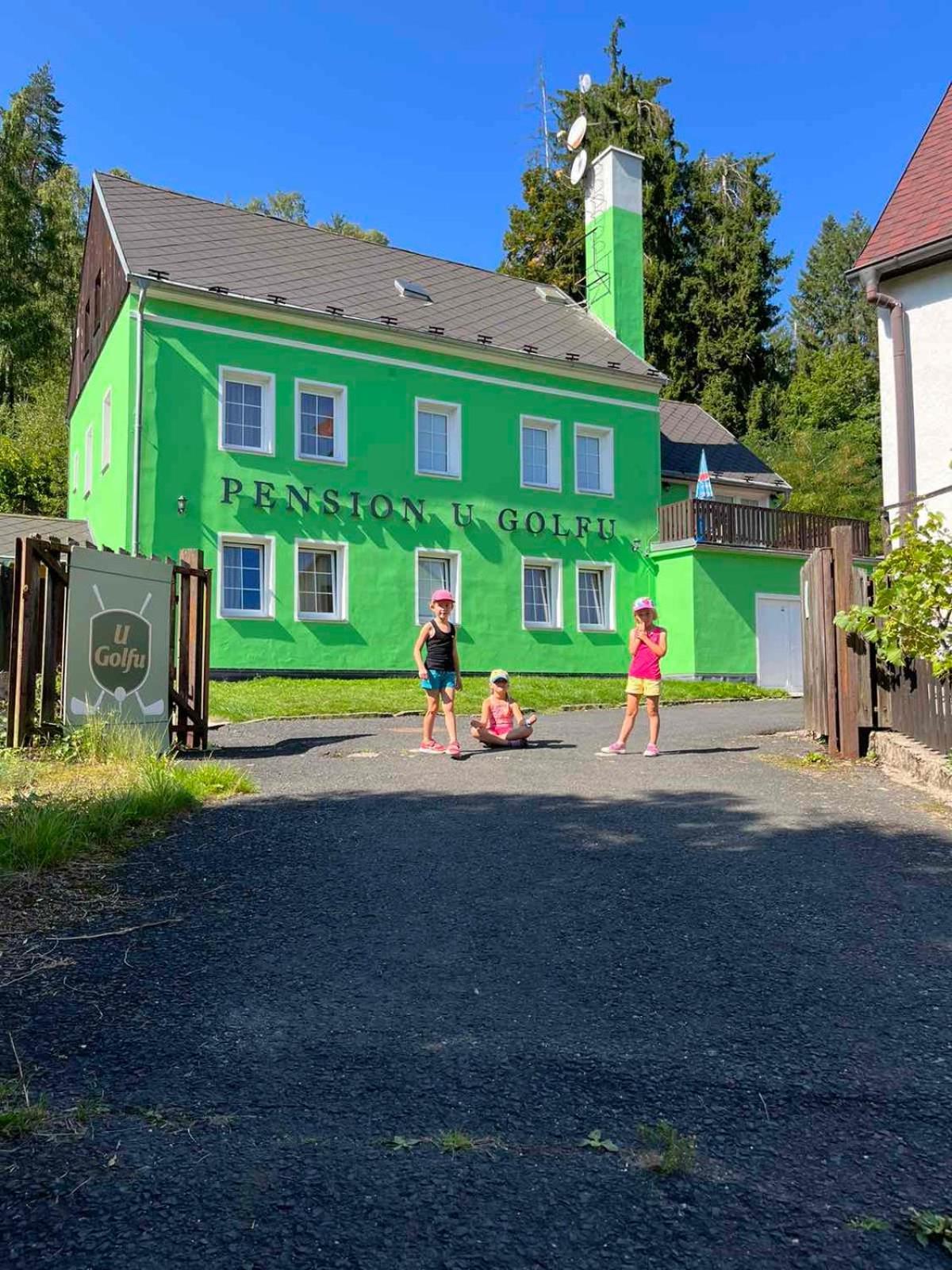 Pension U Golfu Cihelny Karlovy Vary Extérieur photo