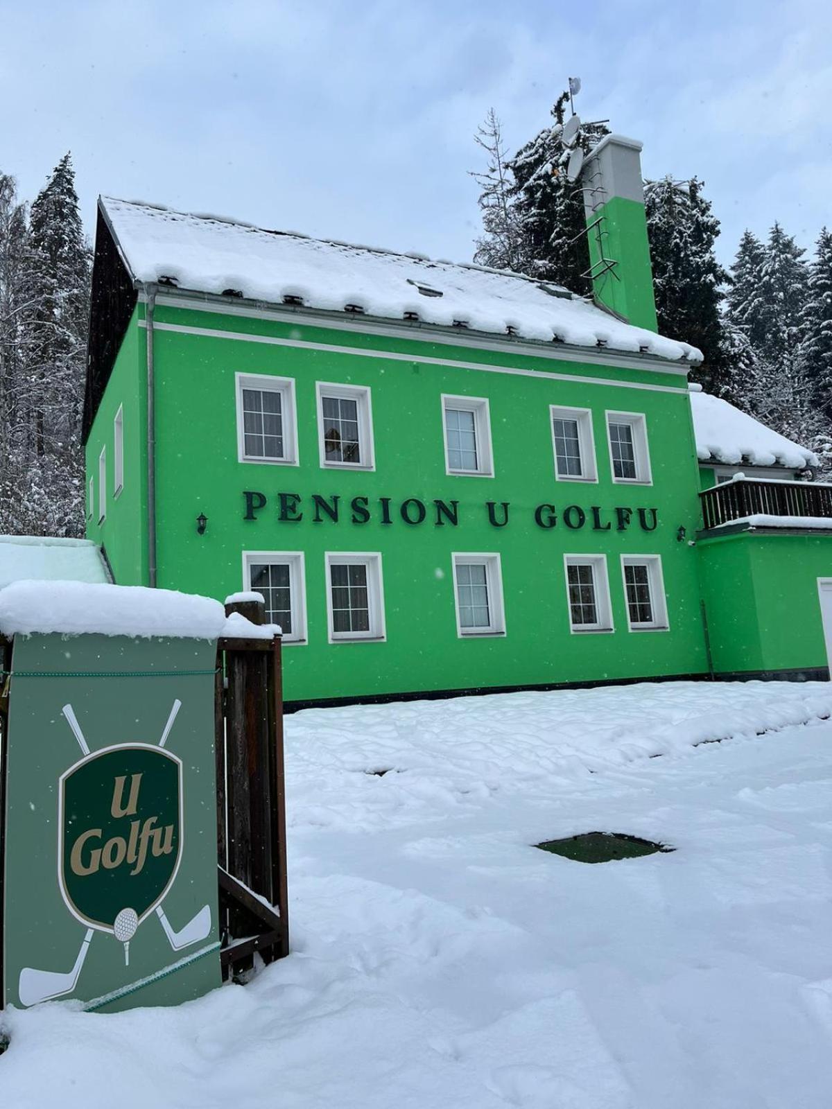 Pension U Golfu Cihelny Karlovy Vary Extérieur photo