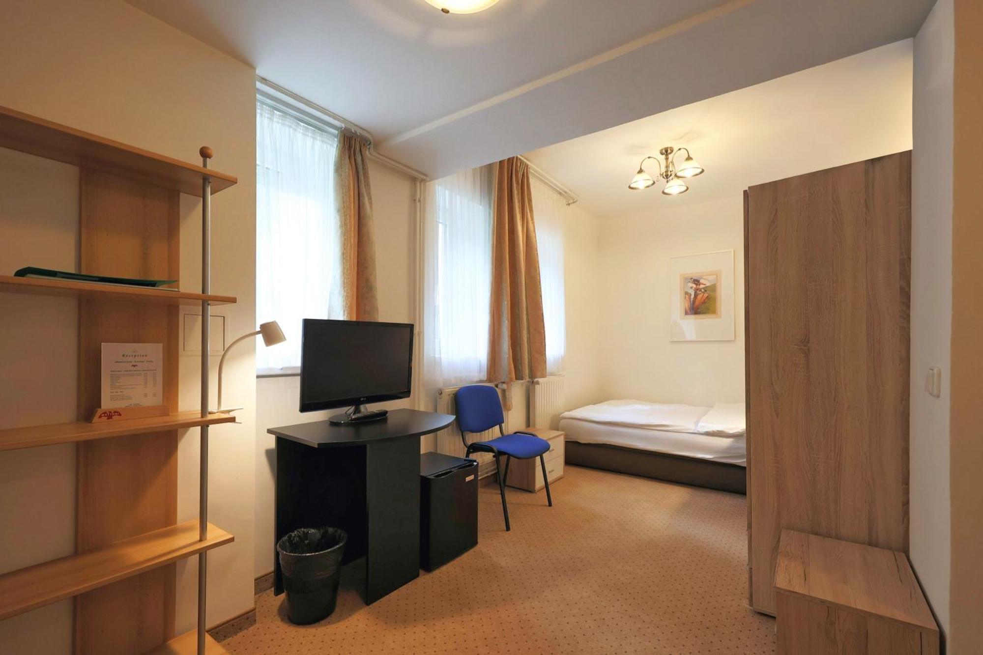 Pension U Golfu Cihelny Karlovy Vary Extérieur photo