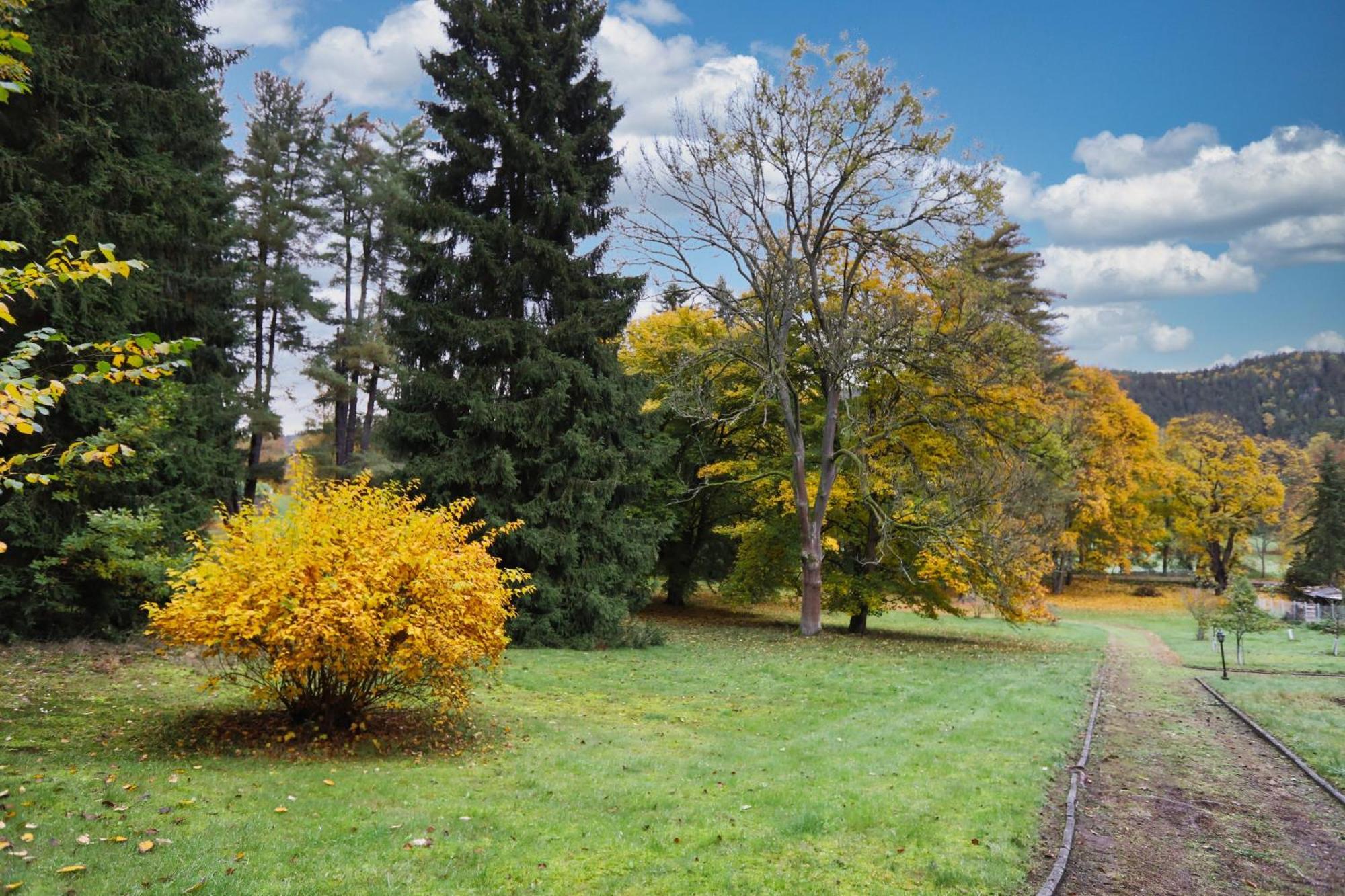 Pension U Golfu Cihelny Karlovy Vary Extérieur photo